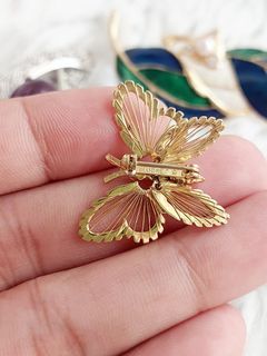 Vintage MONET Small Butterfly Brooch Pin (SIGNED)