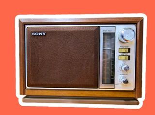 Vintage Sony FM/AM Radio Box