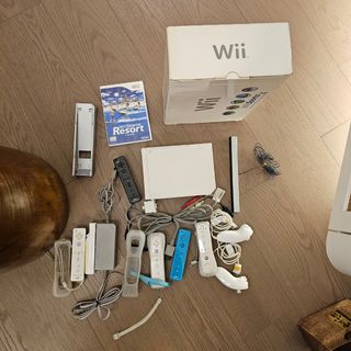 （分類：）位於 。 由 westminsterabby 提交（商品編號 1253834979，圖片 1）。簡介： 。