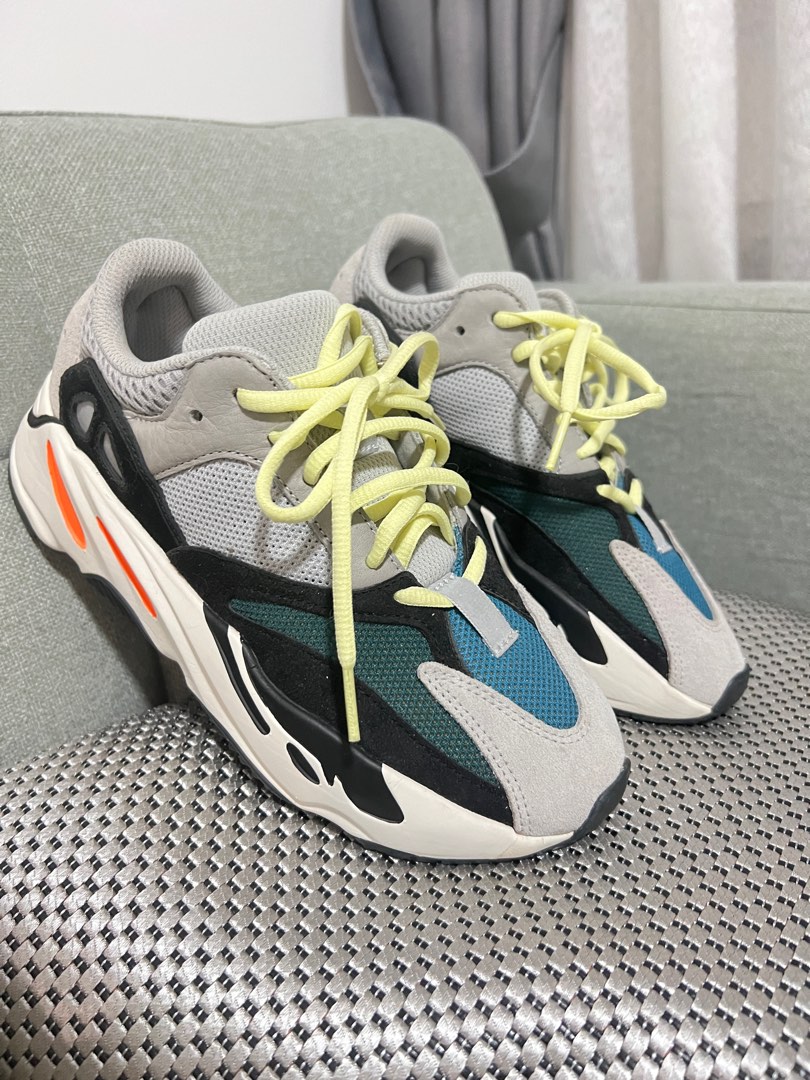 Yeezy boost 700 wave runner replica best sale