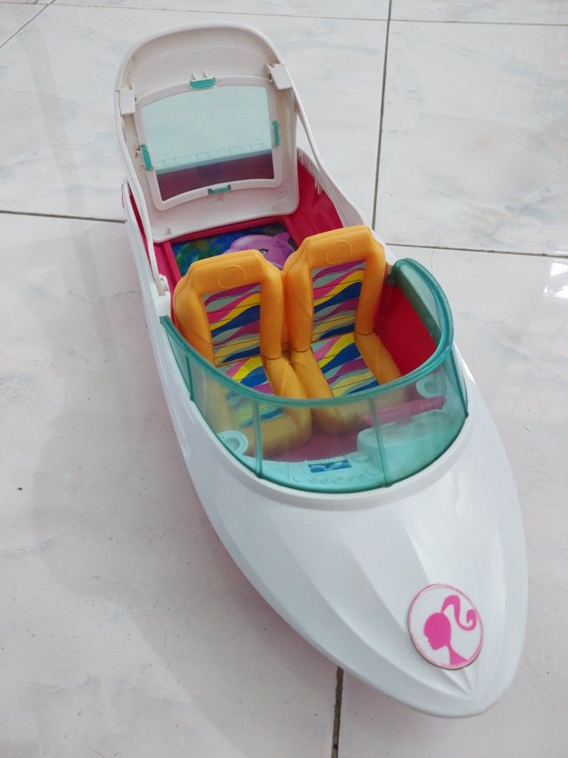 Barbie magic shop dolphin boat