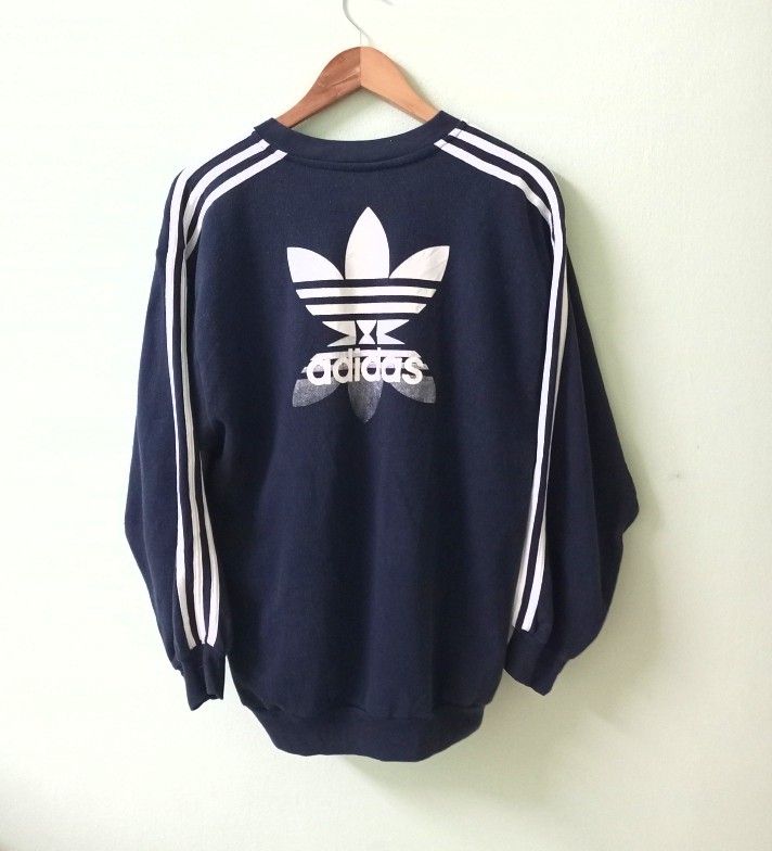 90s Adidas Sweatshirt Luxury Apparel on Carousell