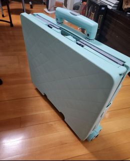 （分類：）位於 。 由 lyh.1 提交（商品編號 1275783234，圖片 1）。簡介： 。
