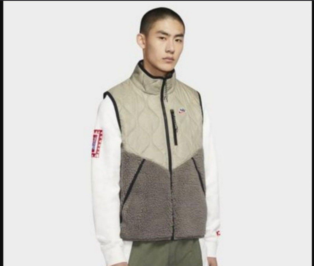 Nike heritage vest top