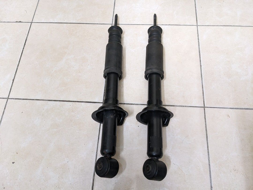 Absorber Lancer GT / Inspira Front and Rear, Auto Accessories on Carousell