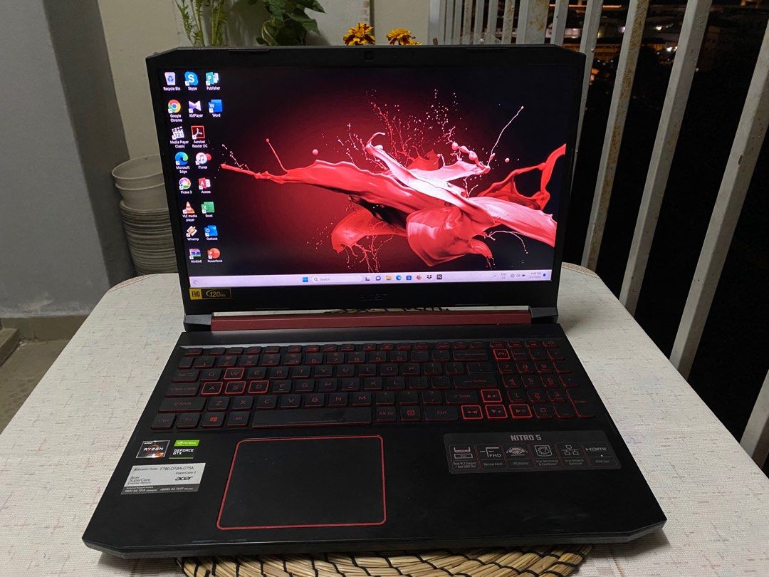 acer nitro 5 amd ryzen 7 5800h with radeon graphics