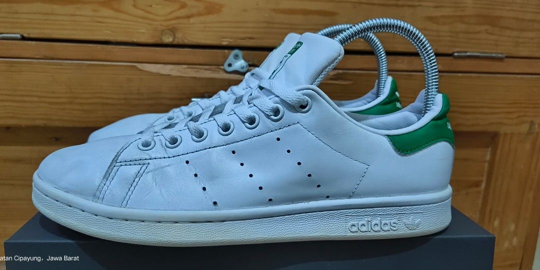 Adidas Stan Smith size 41 1 2 Fesyen Pria Sepatu Sneakers di