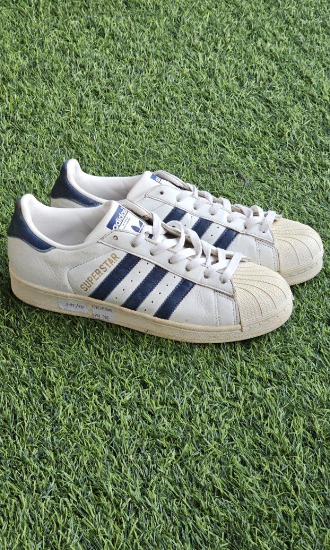 ADIDAS SUPERSTAR COLLEGIATE ROYAL, Fesyen Pria, Sepatu , Sneakers di  Carousell