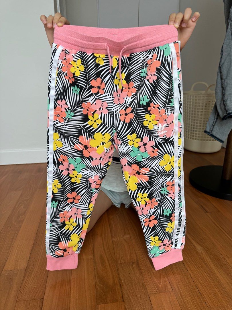 Adidas sweat pants for girls 5 6yo Babies Kids Babies Kids