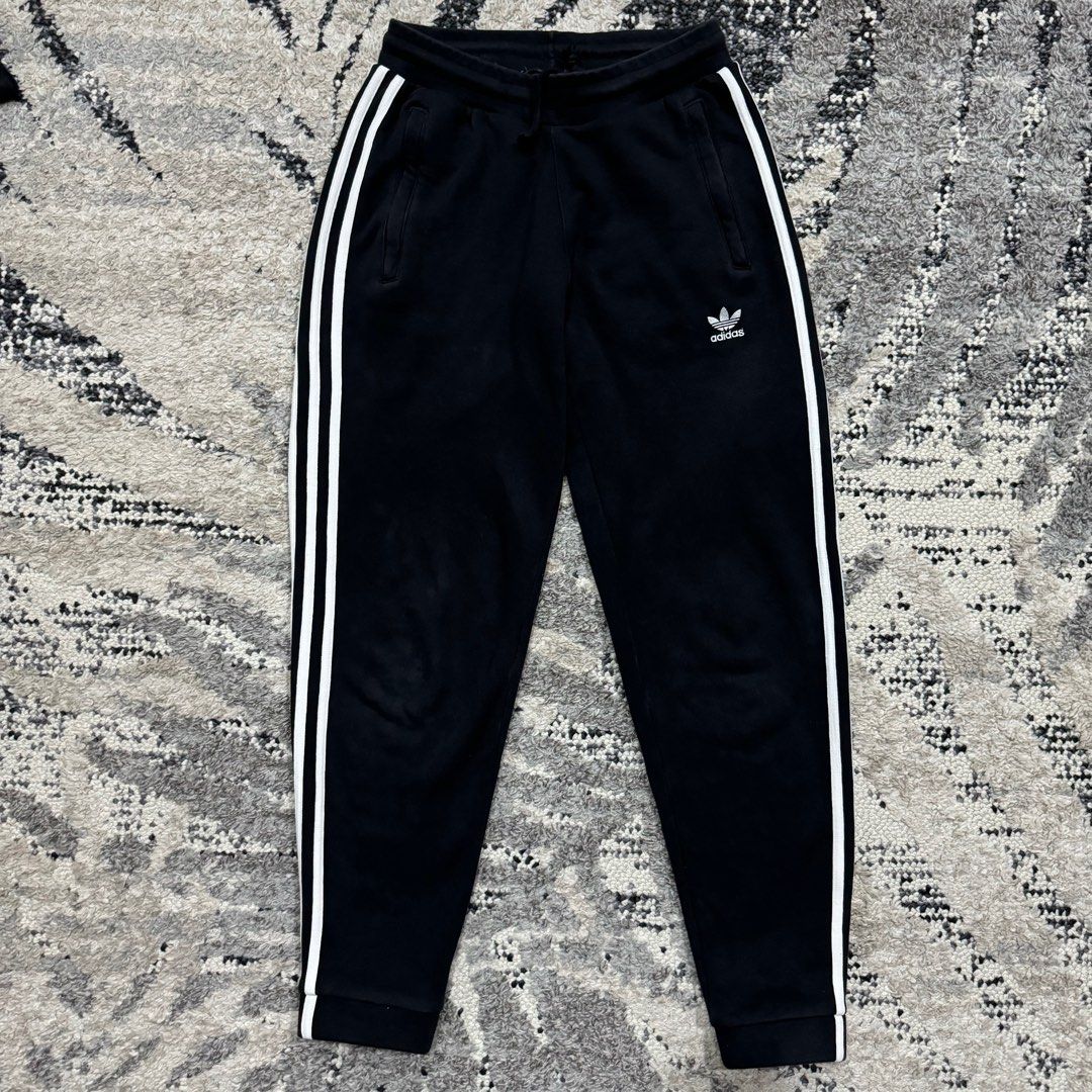 Adidas trefoil store joggers black