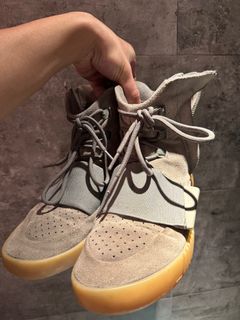 Adidas yeezy boost discount 750 hong kong