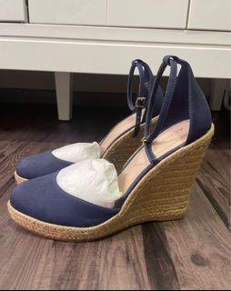 Aldo hotsell wedges sale