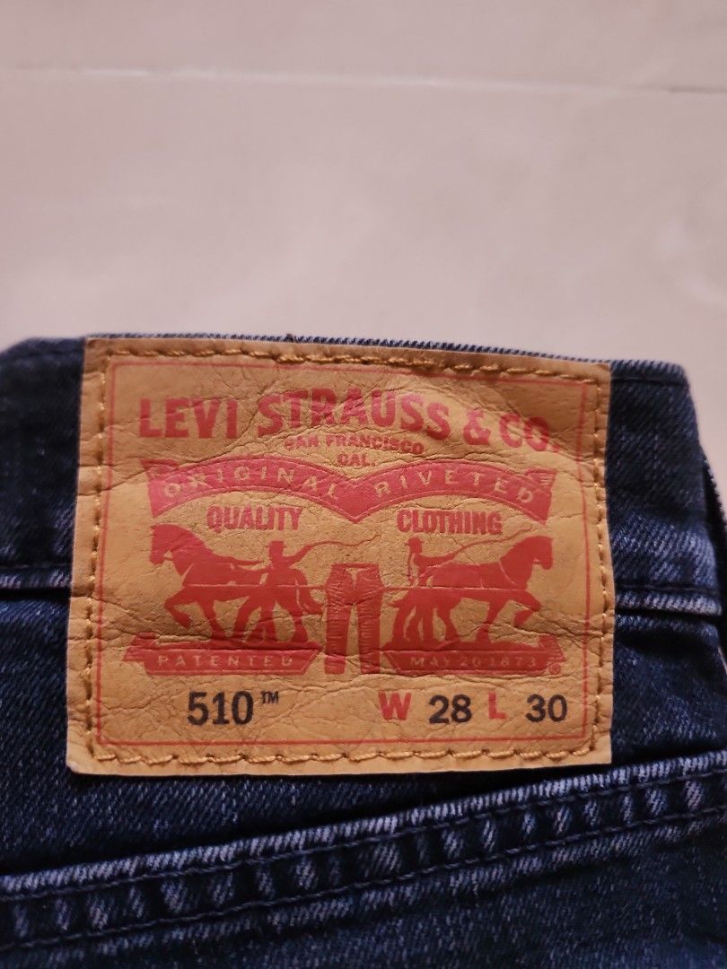 Authentic levis (Category: Babies & Kids Fashion) located in Singapore. Submitted by kcute29 (Listing ID 1275670516, Image 2). Description: my son grew up teenager already. Decide to sell cheap.