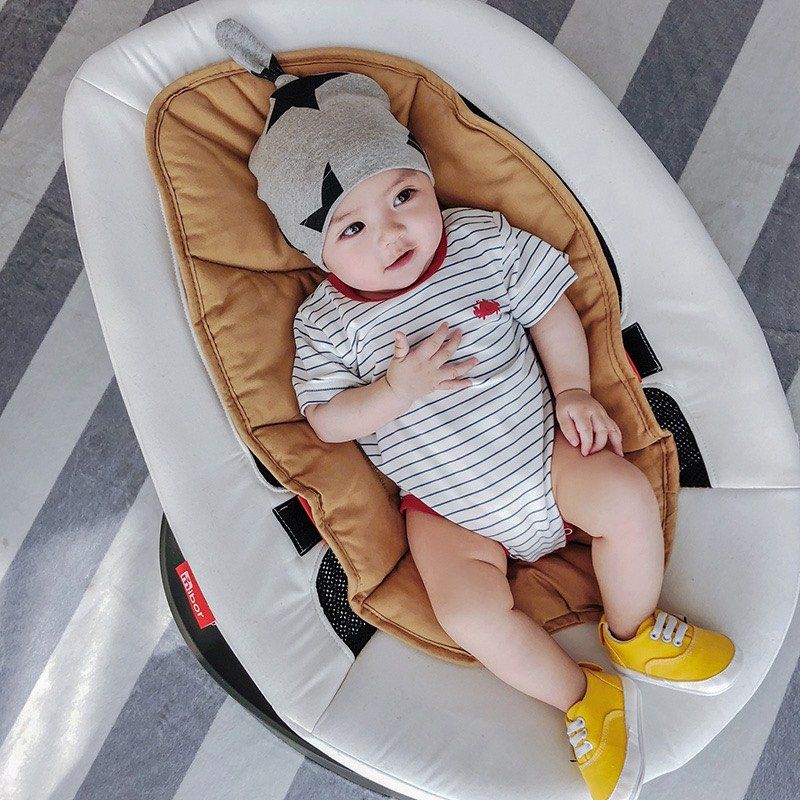 Newborn baby girl discount designer clothes sale