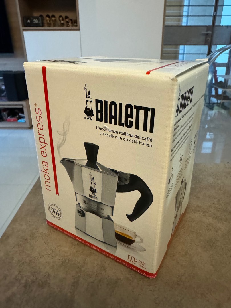 Bialetti Moka Express (1 cup), TV & Home Appliances, Kitchen Appliances, Coffee Machines
