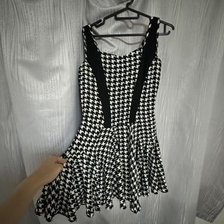 (Category: ) located in . Submitted by zaong (Listing ID 1275801114, Image 1). Description: .