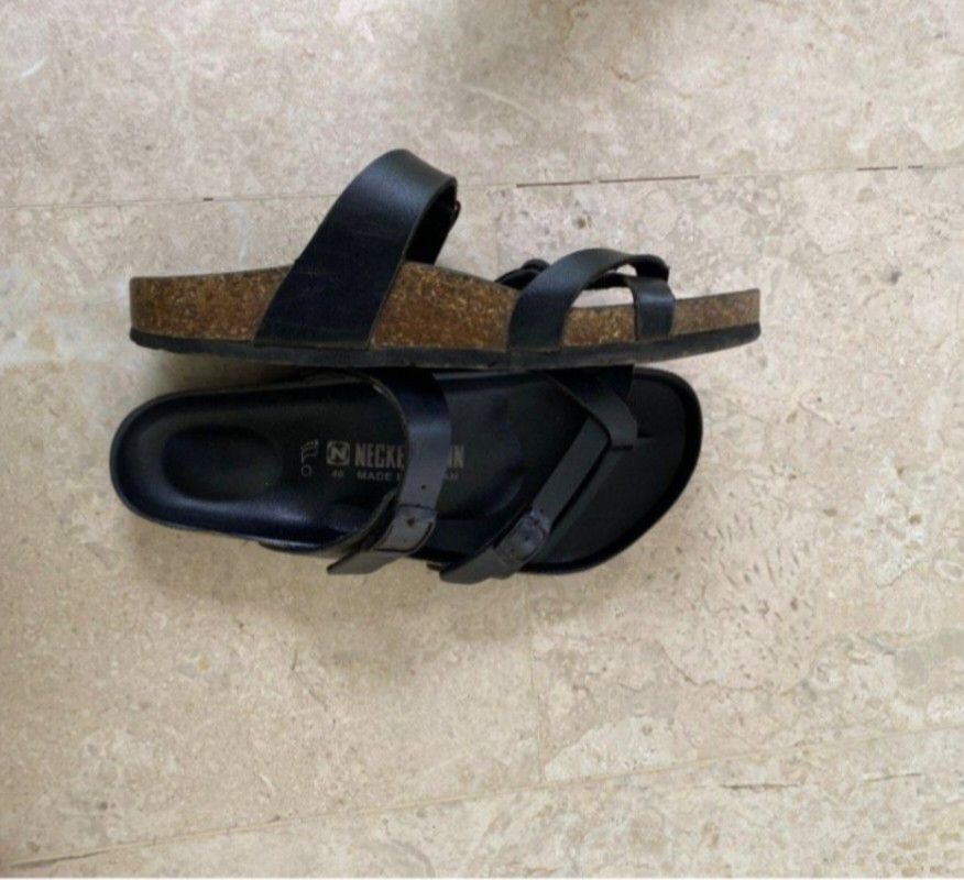 Black slides Men s UK 6 Men s Fashion Footwear Flipflops and