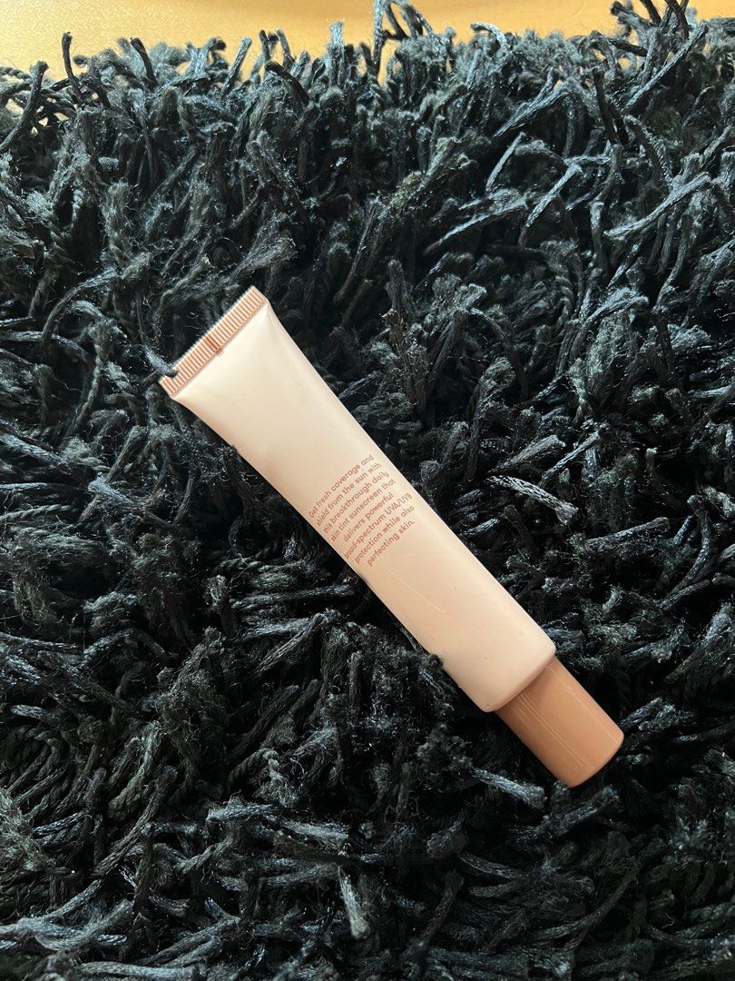 BLK SKIN TINT (Category: Makeup) located in Quezon City. Submitted by xlgkx (Listing ID 1275679525, Image 2). Description: Used once Rfs: not my shade Shade: vanilla .