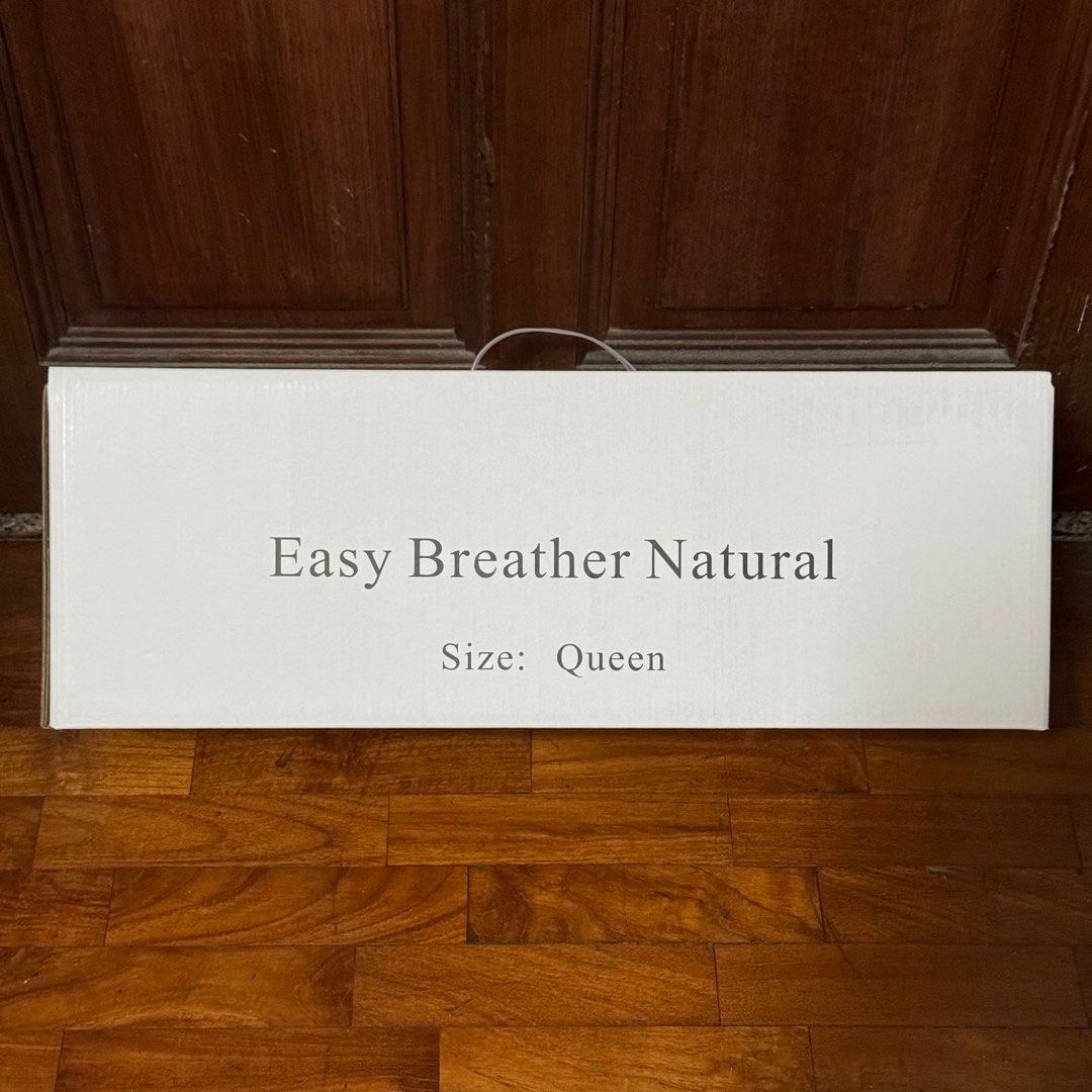 [Brand New, Queen size] Nest Bedding Easy Breather Natural pillow