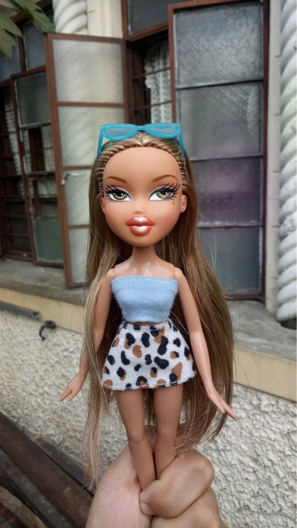 Bratz Doll Hot Summer Dayz Cloe - Rare