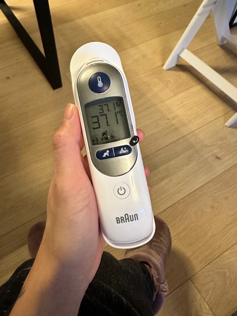 Braun thermoscan 7+ brand new, Health & Nutrition, Thermometers on