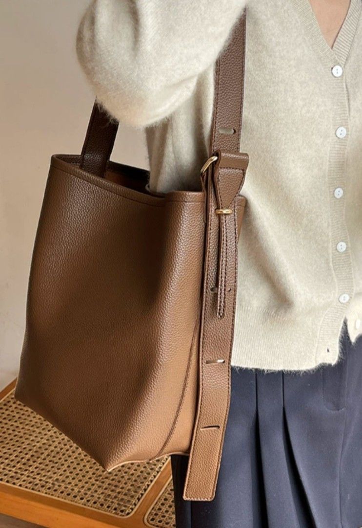 Angela roi jane shoulder bag deals