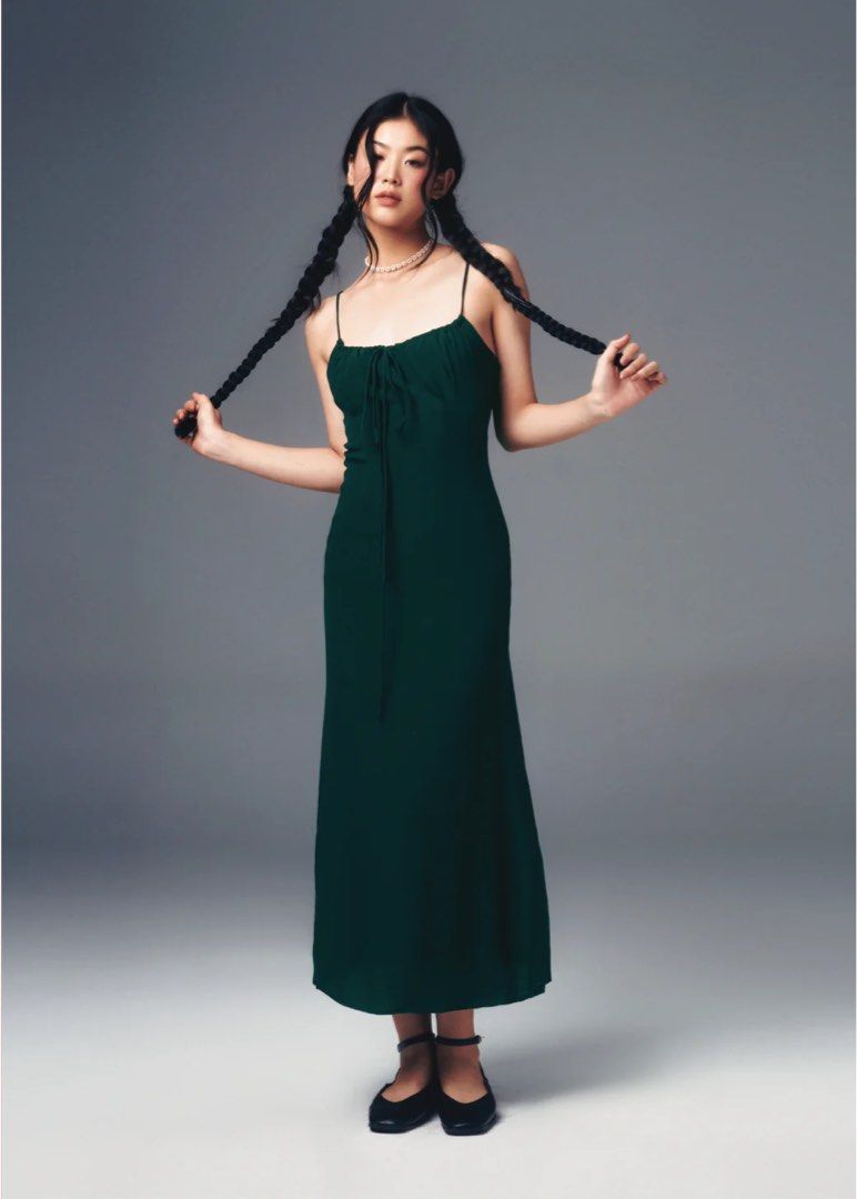 Caramel Monster Iggy Dress in Emerald Green, Women's Fashion, Dresses &  Sets, Dresses on Carousell