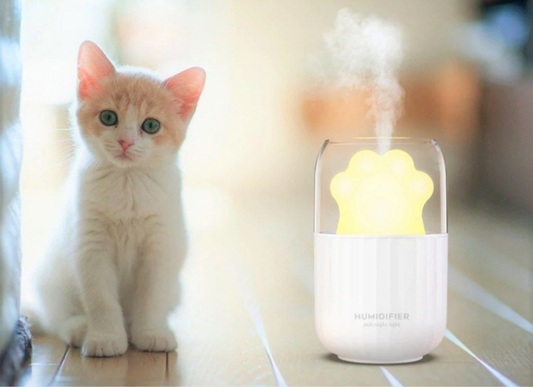 Mini Car Ultrasonic Mist Maker Cute Cat Paw LED Light Portable