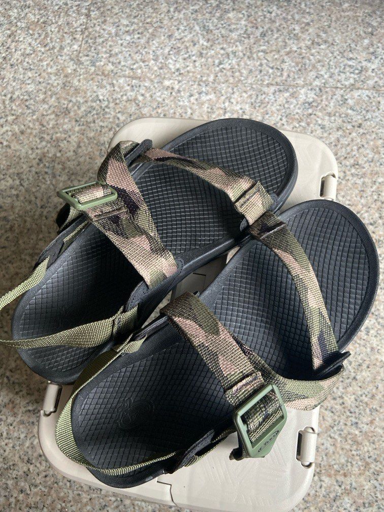 Chaco woodstock sales sandals