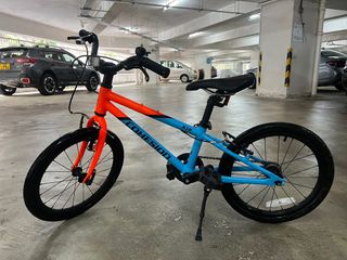 （分類：）位於 。 由 andyhoandy56760 提交（商品編號 1275760333，圖片 1）。簡介： 。