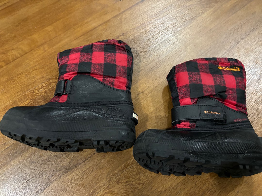 Columbia winter hotsell boots kids