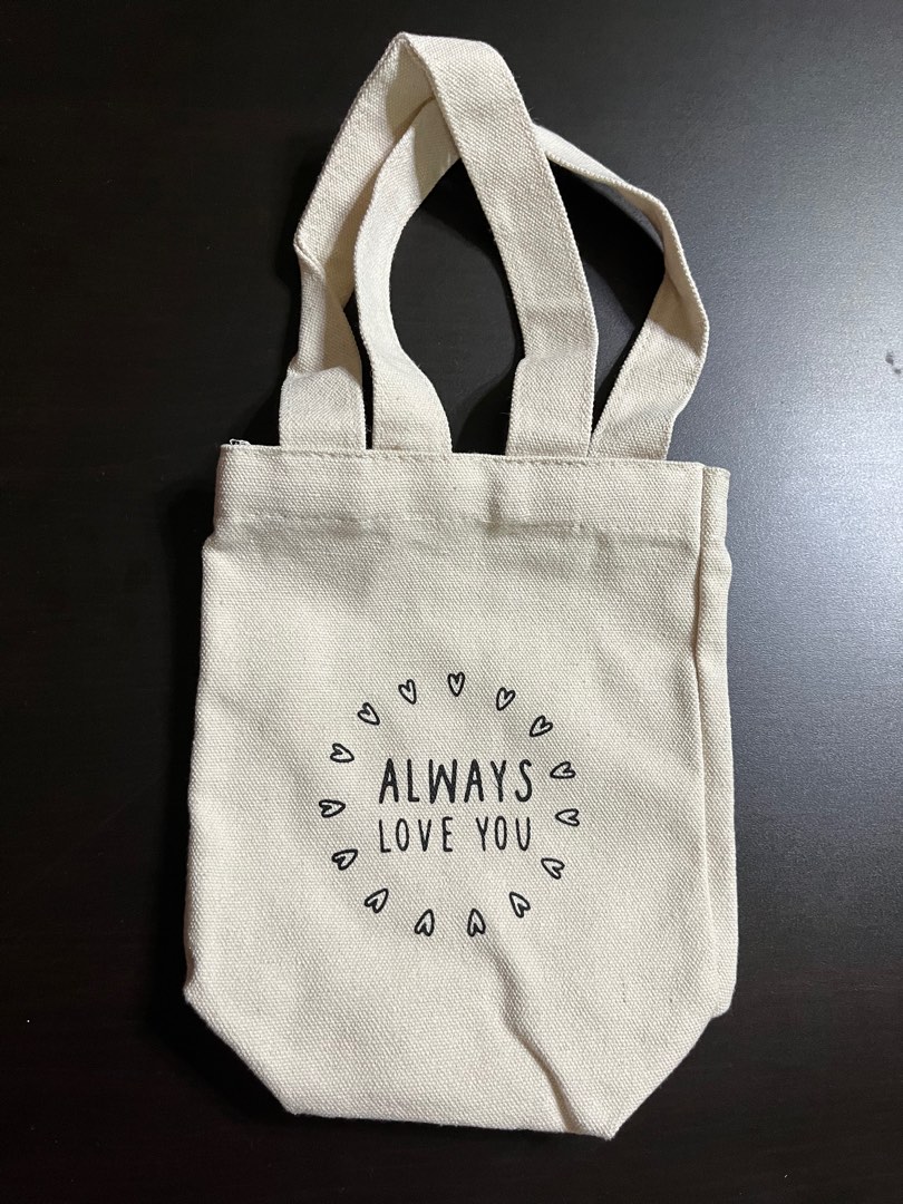 Cute tote handbags hot sale