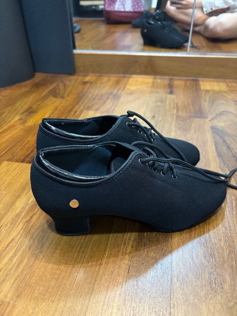 Dance trainer shoes on sale