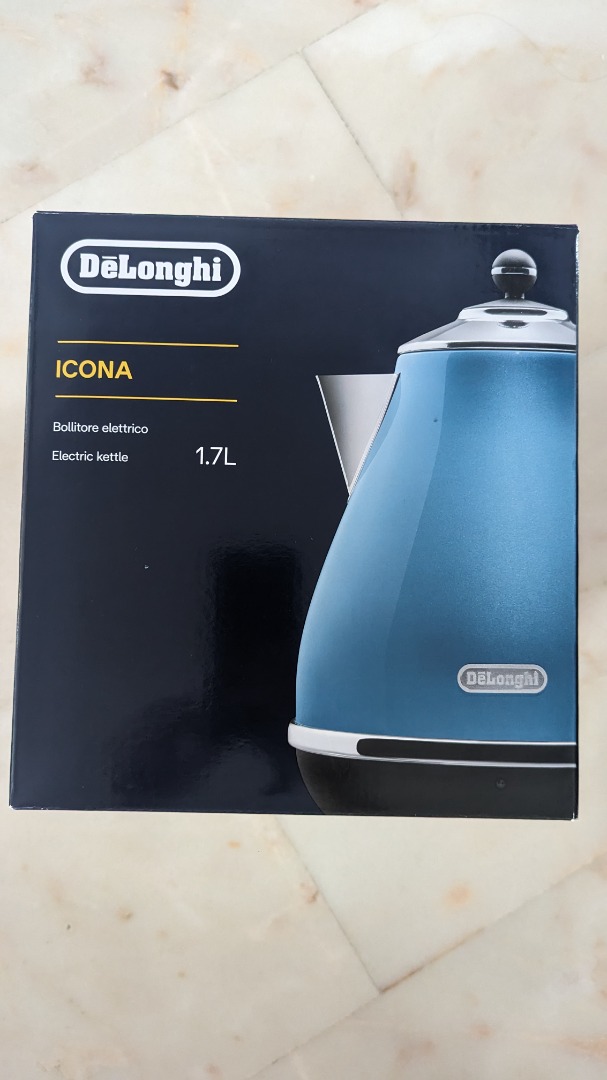 Delonghi Blue Kettle, TV & Home Appliances, Kitchen Appliances, Kettles