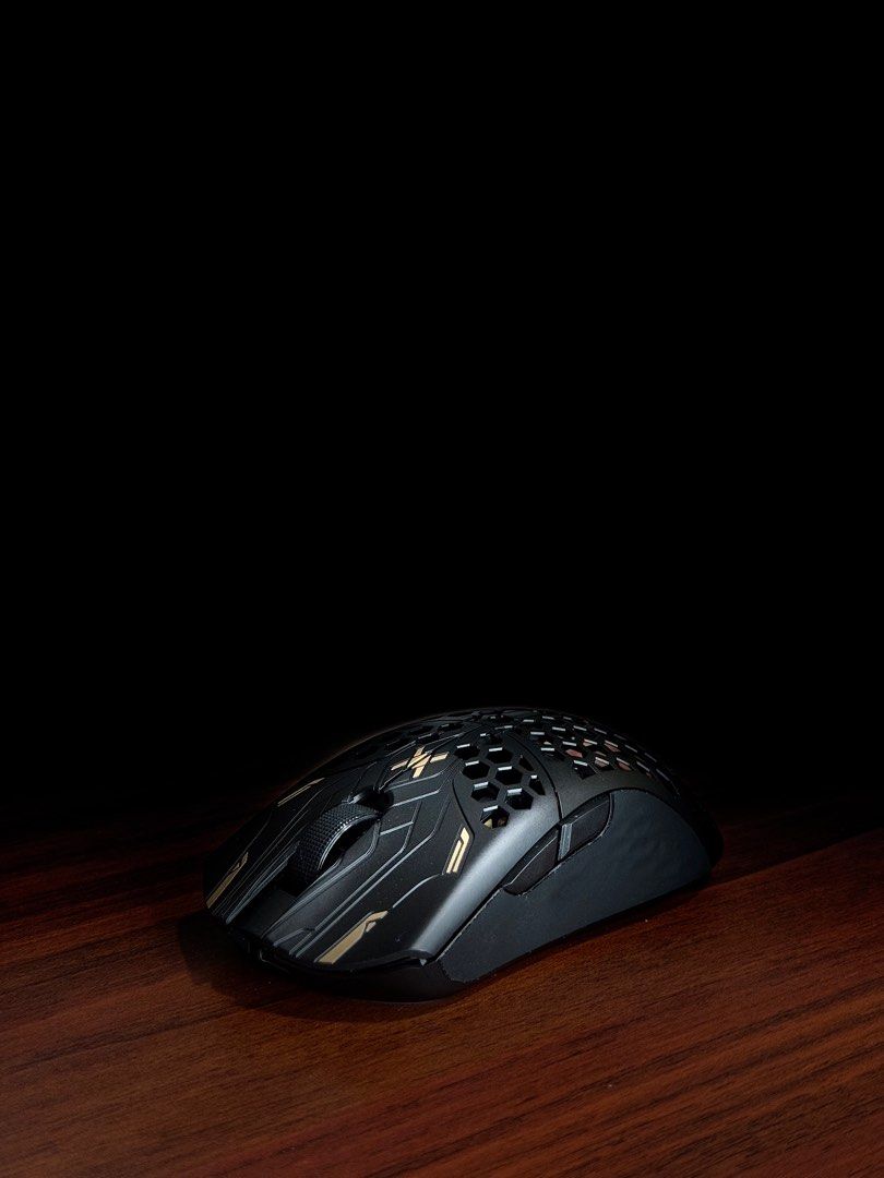 Finalmouse ULX UltralightX M Guardian, Computers & Tech, Parts 