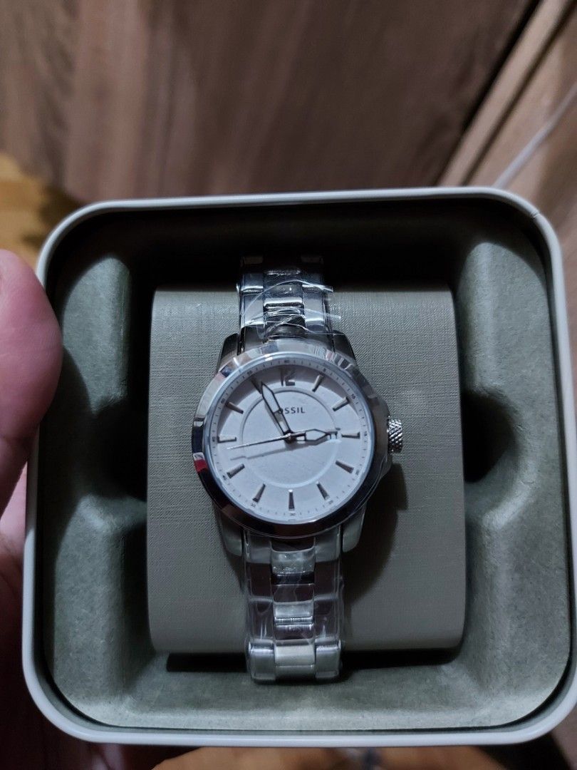 Fossil, Women's Fashion, Watches & Accessories, Watches on Carousell