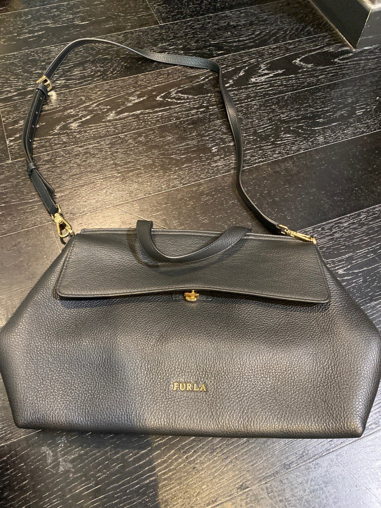 Furla niki clearance large