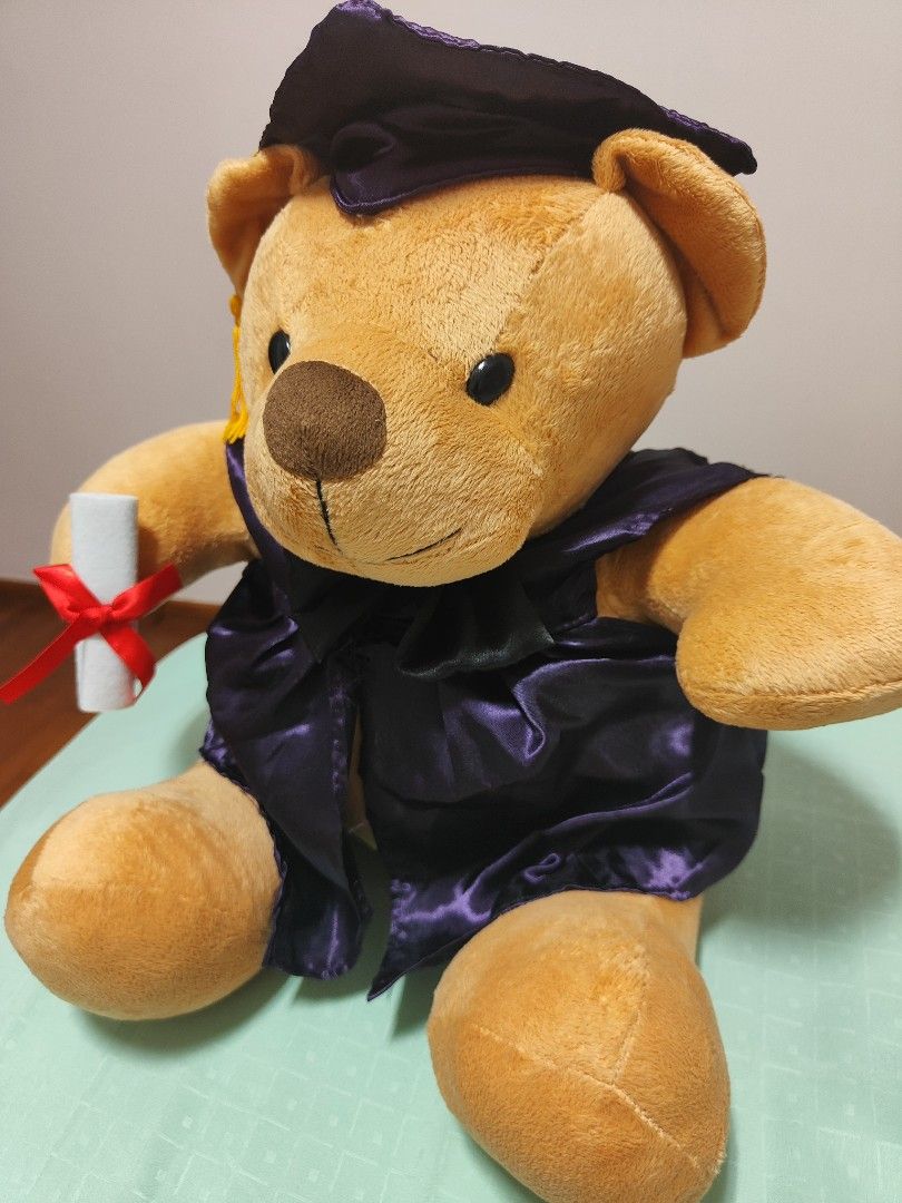 Big deals graduation bear