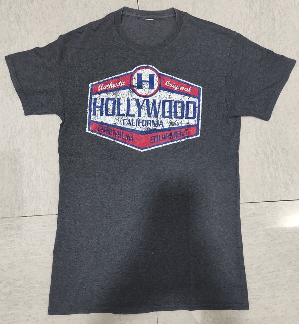Hollywood T-shirt (Category: Tshirts & Polo Shirts ) located in Malilipot. Submitted by driprelic (Listing ID 1275744339, Image 1). Description: Dimensions 17x28.5 inches Feel free to offer your price J&t for delivery.