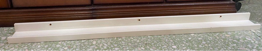 Ikea skurar picture ledge new arrivals