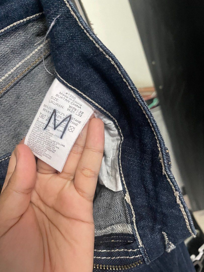 Itzme jeans store