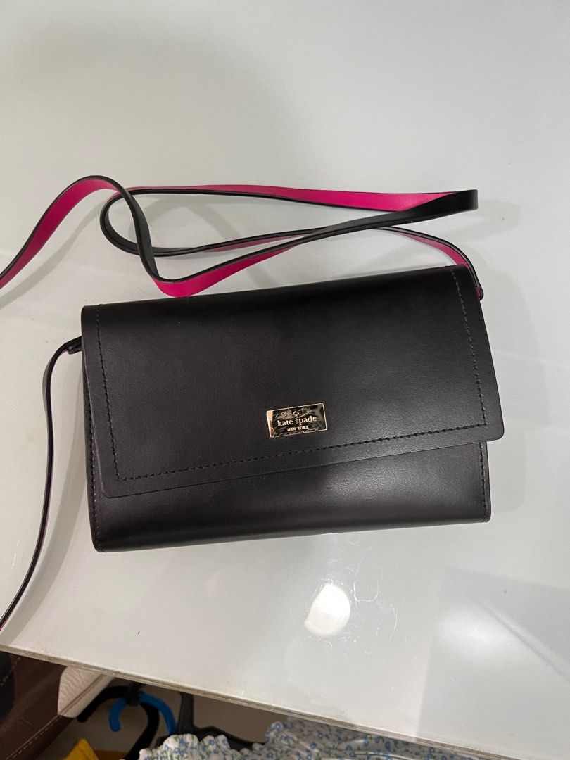 Kate spade black hotsell and pink wallet