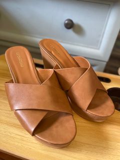La Chateau Wedge Crossover Sandals for Women, Brown Size 5 US. 4 UK
