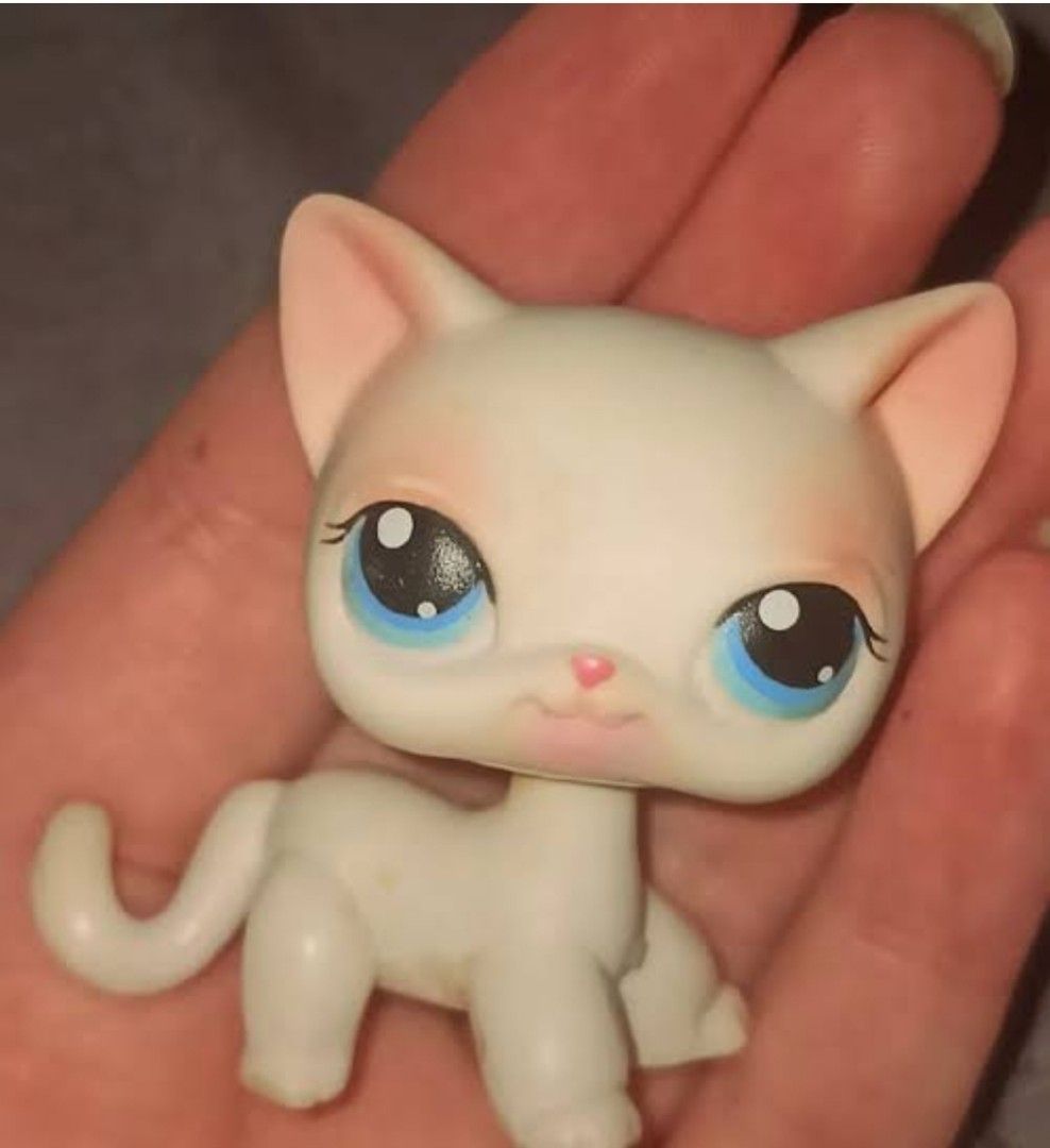 Lps white shorthair cat sales