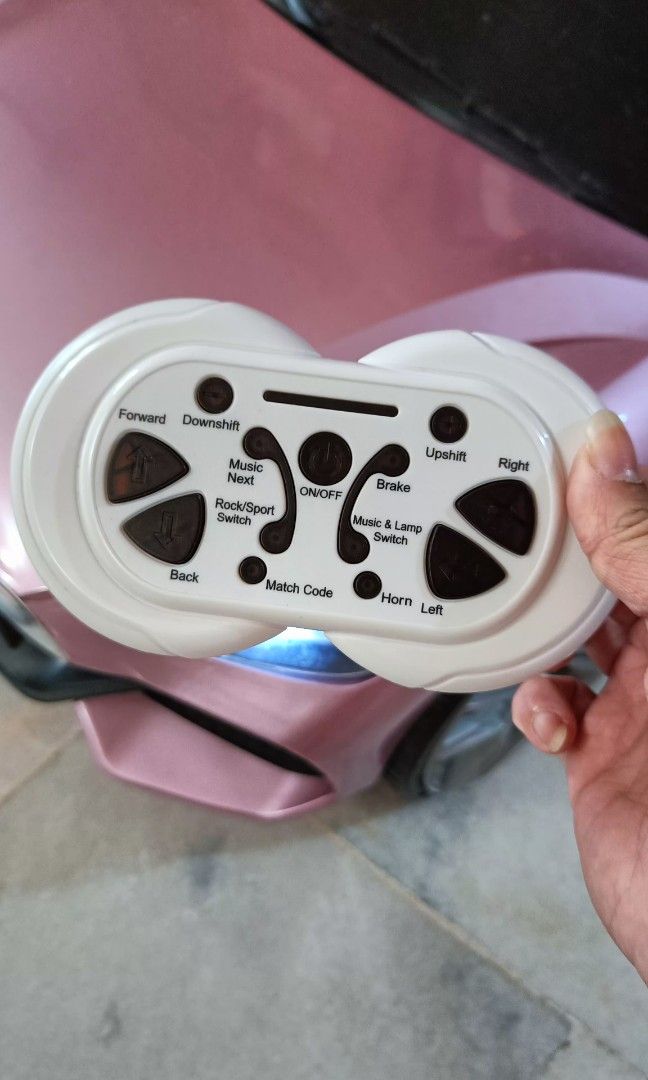 Second hand remote clearance control car