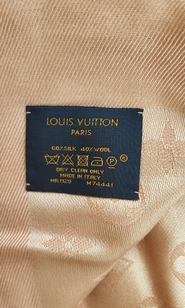 Louis Vuitton M74441 Scarf Carousell