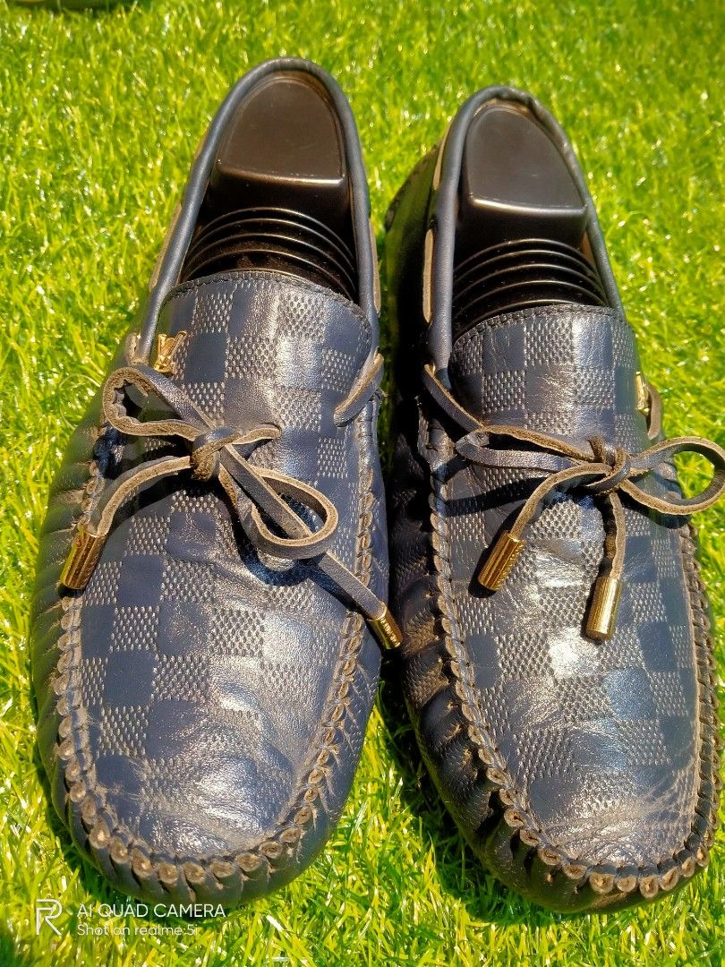 Used louis vuitton discount loafers
