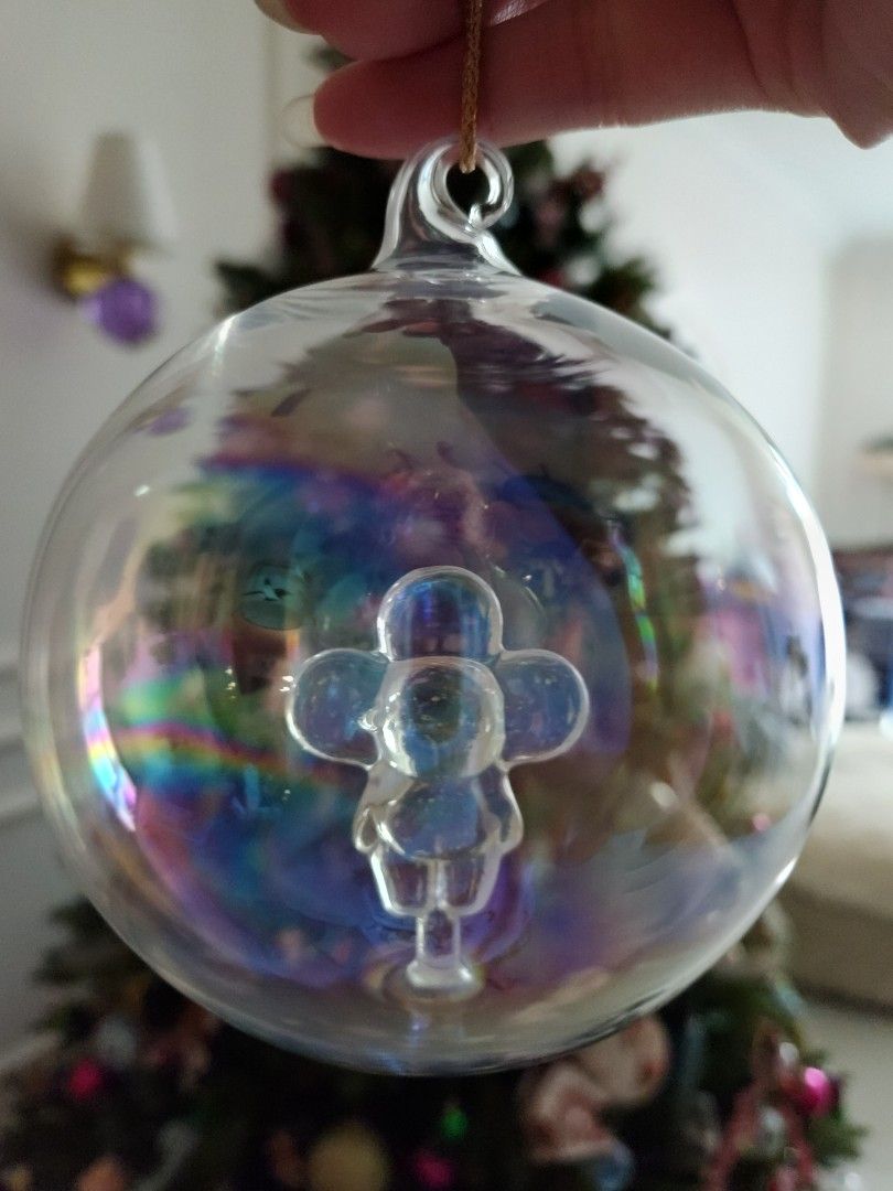 louis vuitton bauble