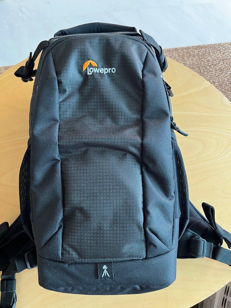 Lowepro compact aw online