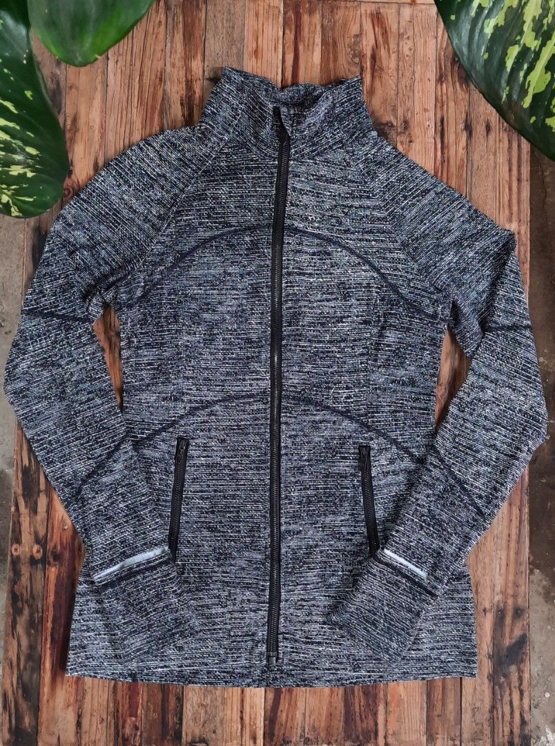 Lululemon Contour Jacket Women s Fashion Coats Jackets and
